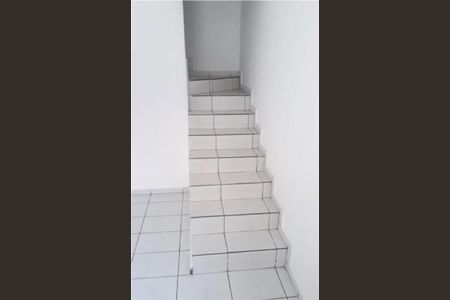 Casa à venda com 74m², 2 quartos e 2 vagas