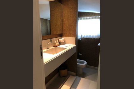 Casa à venda com 210m², 4 quartos e 2 vagas