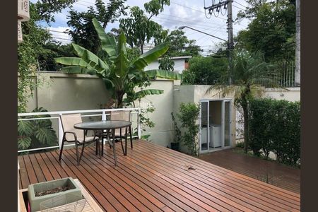 Casa à venda com 210m², 4 quartos e 2 vagas