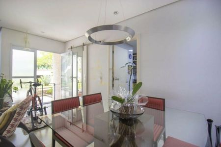 Casa de condomínio à venda com 106m², 3 quartos e 2 vagas