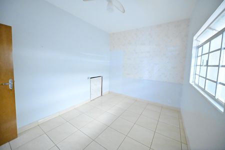 Apartamento para alugar com 130m², 2 quartos e sem vagaQuarto 1