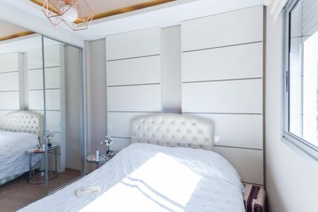 Apartamento à venda com 126m², 3 quartos e 3 vagas Apartamento à venda com 126m², 3 quartos e 3 vagasQuarto 2