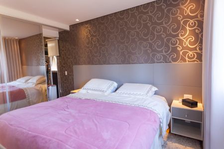 Apartamento à venda com 126m², 3 quartos e 3 vagas Apartamento à venda com 126m², 3 quartos e 3 vagasSuíte