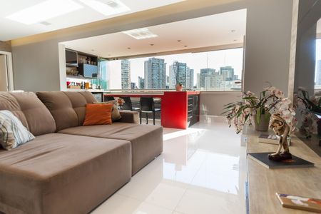 Apartamento à venda com 126m², 3 quartos e 3 vagas Apartamento à venda com 126m², 3 quartos e 3 vagasSala de TV