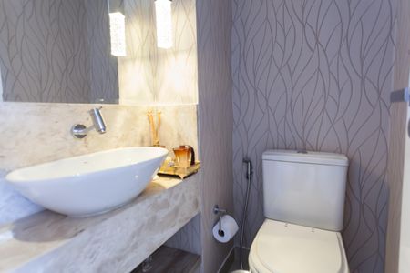 Apartamento à venda com 126m², 3 quartos e 3 vagas Apartamento à venda com 126m², 3 quartos e 3 vagasLavabo