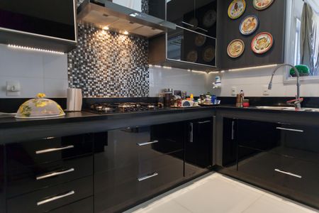 Apartamento à venda com 126m², 3 quartos e 3 vagas Apartamento à venda com 126m², 3 quartos e 3 vagasCozinha