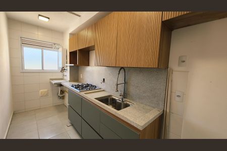 Apartamento à venda com 54m², 2 quartos e 1 vaga Apartamento à venda com 54m², 2 quartos e 1 vagaCozinha e Área de Serviço