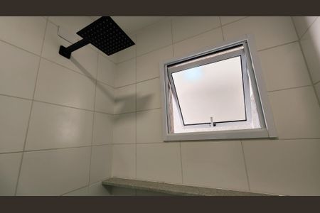 Apartamento à venda com 54m², 2 quartos e 1 vaga Apartamento à venda com 54m², 2 quartos e 1 vagaBanheiro