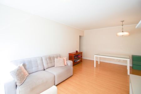 Apartamento à venda com 105m², 3 quartos e 1 vagaSala