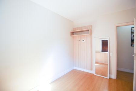 Apartamento à venda com 105m², 3 quartos e 1 vagaQuarto 2