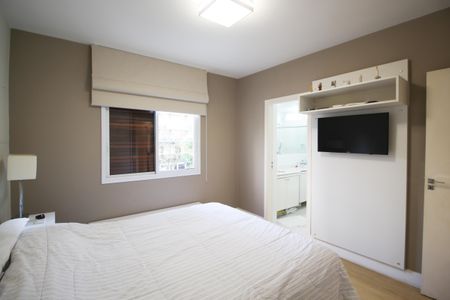 Apartamento à venda com 105m², 3 quartos e 1 vagaSuíte