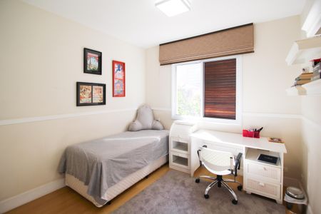 Apartamento à venda com 105m², 3 quartos e 1 vagaQuarto 1