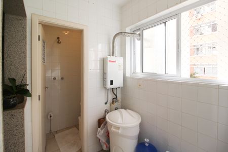 Apartamento à venda com 105m², 3 quartos e 1 vagaÁrea de Serviço