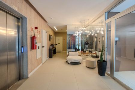 Studio para alugar com 22m², 1 quarto e sem vaga Studio para alugar com 22m², 1 quarto e sem vagaHall de entrada