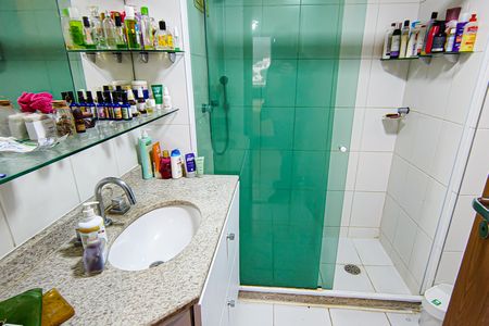 Apartamento para alugar com 126m², 4 quartos e 2 vagas Apartamento para alugar com 126m², 4 quartos e 2 vagasBanheiro da Suíte 2