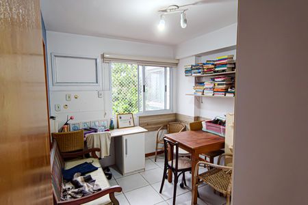 Apartamento para alugar com 126m², 4 quartos e 2 vagas Apartamento para alugar com 126m², 4 quartos e 2 vagasQuarto