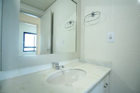 Apartamento para alugar com 80m², 2 quartos e 2 vagasBanheiro Social