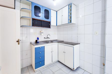 Apartamento para alugar com 75m², 2 quartos e sem vagaCozinha