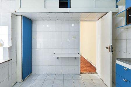 Apartamento para alugar com 75m², 2 quartos e sem vagaCozinha