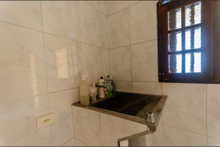 Casa para alugar com 80m², 2 quartos e sem vagaÁrea de Serviço