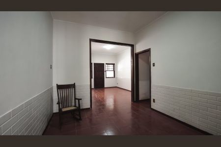Casa à venda com 300m², 6 quartos e 1 vagaSala