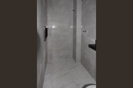 Apartamento à venda com 71m², 2 quartos e 1 vagaBanheiro da Suíte