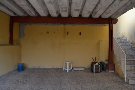 Casa à venda com 240m², 2 quartos e 2 vagasGaragem