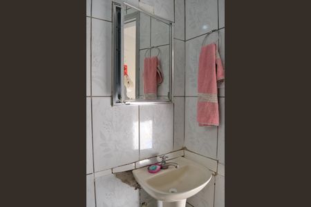 Casa à venda com 240m², 2 quartos e 2 vagasBanheiro