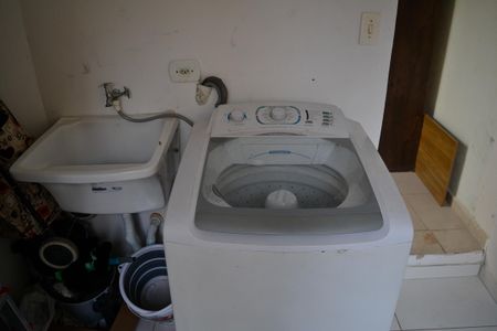 Casa à venda com 240m², 2 quartos e 2 vagasÁrea de Serviço