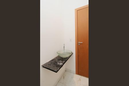 Casa para alugar com 90m², 2 quartos e sem vagaBanheiro da Suíte
