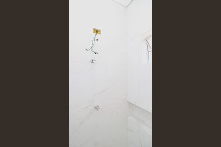 Casa para alugar com 90m², 2 quartos e sem vagaBanheiro da Suíte