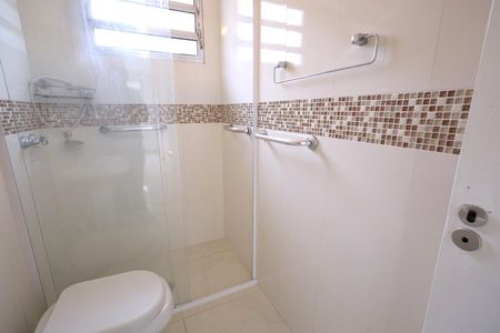 Apartamento à venda com 100m², 2 quartos e 2 vagasBanheiro