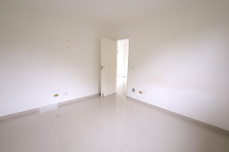 Apartamento à venda com 100m², 2 quartos e 2 vagasQuarto 2
