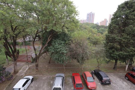 Apartamento à venda com 100m², 2 quartos e 2 vagasVisão da sala