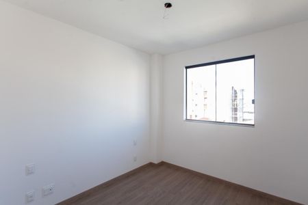 Casa à venda com 119m², 2 quartos e 1 vagaSuíte 2