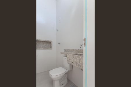 Casa à venda com 122m², 2 quartos e 1 vagaBanheiro da Suíte 1