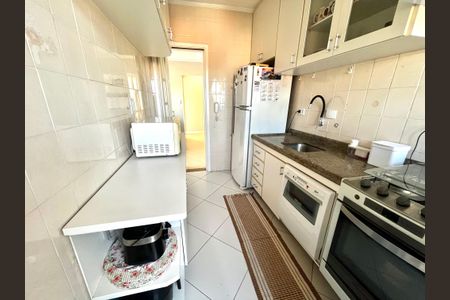 Apartamento à venda com 59m², 2 quartos e 1 vagaCozinha