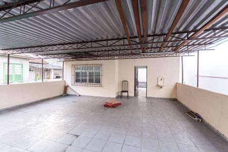 Casa para alugar com 286m², 3 quartos e 4 vagasCobertura