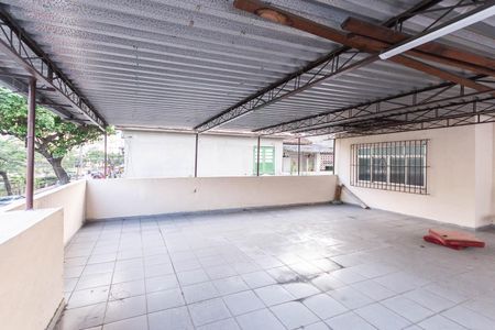 Casa para alugar com 286m², 3 quartos e 4 vagasCobertura