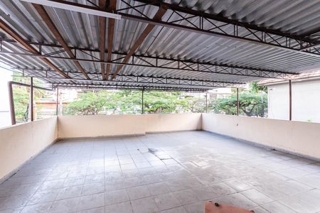 Casa para alugar com 286m², 3 quartos e 4 vagasCobertura