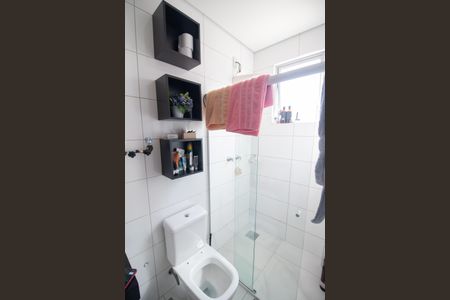 Apartamento à venda com 120m², 3 quartos e 2 vagas Apartamento à venda com 120m², 3 quartos e 2 vagasBanheiro da Suíte