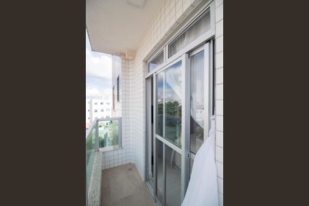 Apartamento à venda com 120m², 3 quartos e 2 vagas Apartamento à venda com 120m², 3 quartos e 2 vagasSacada da Suíte