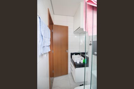 Apartamento à venda com 120m², 3 quartos e 2 vagas Apartamento à venda com 120m², 3 quartos e 2 vagasBanheiro da Suíte