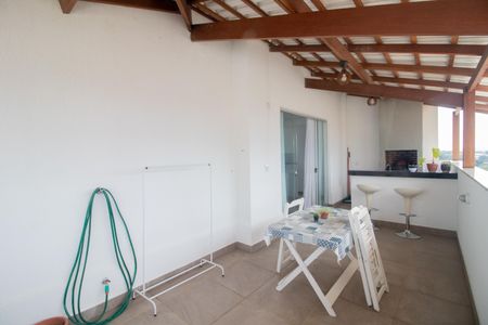 Apartamento à venda com 120m², 3 quartos e 2 vagas Apartamento à venda com 120m², 3 quartos e 2 vagasVaranda da Sala da Cobertura