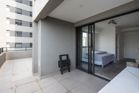 Studio para alugar com 70m², 1 quarto e sem vaga Studio para alugar com 70m², 1 quarto e sem vagaTerraço