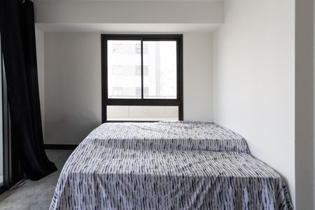 Studio para alugar com 70m², 1 quarto e sem vaga Studio para alugar com 70m², 1 quarto e sem vagaStudio