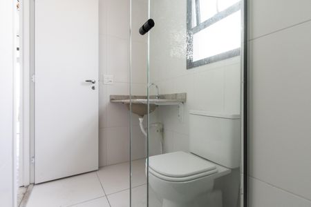 Studio para alugar com 70m², 1 quarto e sem vaga Studio para alugar com 70m², 1 quarto e sem vagaBanheiro