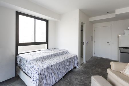 Studio para alugar com 70m², 1 quarto e sem vaga Studio para alugar com 70m², 1 quarto e sem vagaStudio