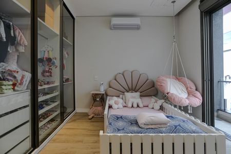 Casa de condomínio para alugar com 300m², 3 quartos e 4 vagasQuarto 2 - Suíte