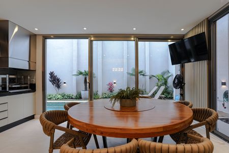 Casa de condomínio para alugar com 300m², 3 quartos e 4 vagasChurrasqueira